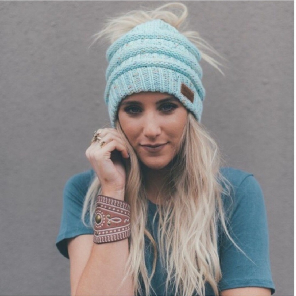 New Colors❗❗Messy Bun Speckled Beanies*Firm Price*